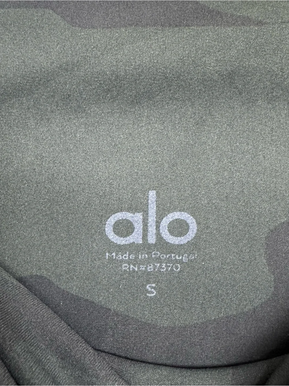ALO Yoga nice camo